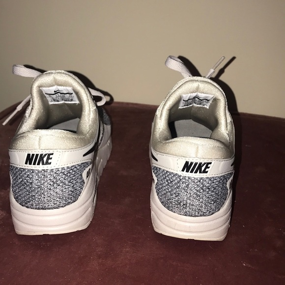 Air max NIKE size 4 - Picture 5 of 5